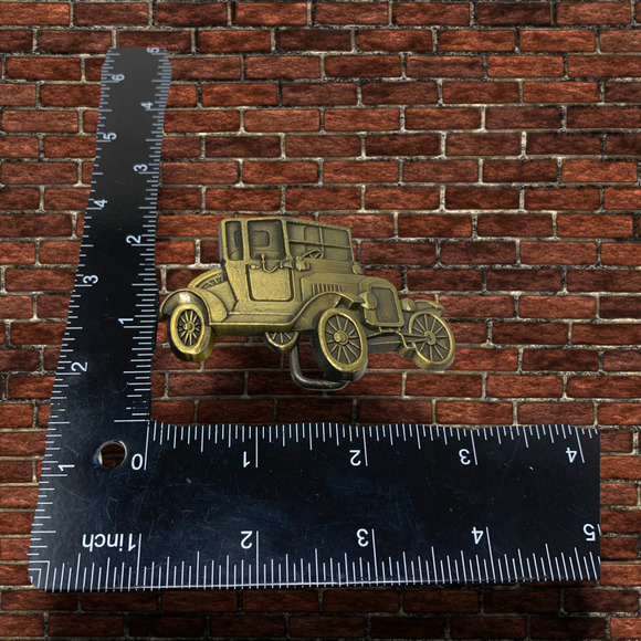 Vintage Henry Ford Model T Belt Buckle Brass Tone Antique Automobile Car - Picture 3 of 3